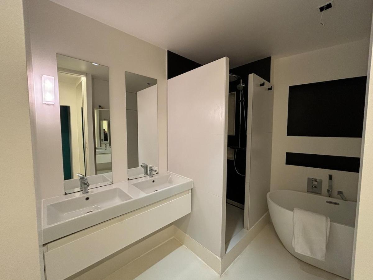 Spacious Apt Luxembourg 6 People Parigi Esterno foto